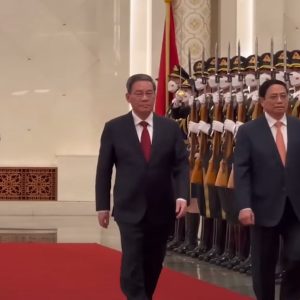越共总理访华：越南东海问题没有取得突破性进展，越共仍坐以待毙！